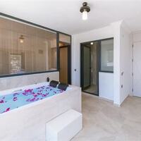 Villa Eterna — 50
