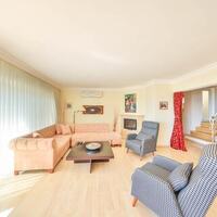 Villa Noyan — 12