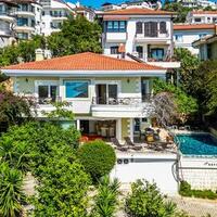 Villa Noyan — 40