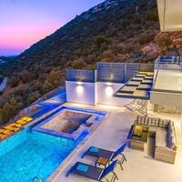 Villa Sun — 70