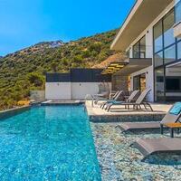 Villa Sun — 80