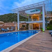 Villa Hillside 3 — 2