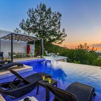 Villa Truva — 9