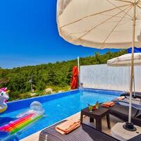 Villa Truva — 11