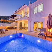 Villa Bella Luna — 1