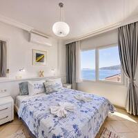 Villa Bella Luna — 42