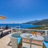 Villa Bella Luna — 72