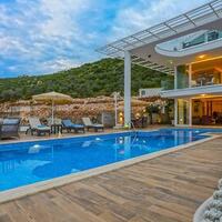 Villa Hillside 3 — 23