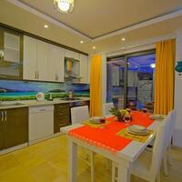 Villa Göks — 69
