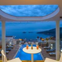 Villa Hillside 3 — 37