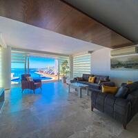 Villa Hillside 3 — 66