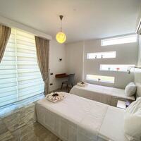 Villa Hillside 3 — 85