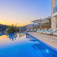 Villa Neptune — 5