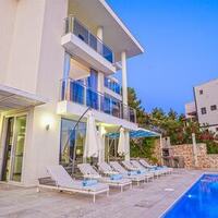 Villa Neptune — 10