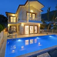 Villa İris — 2