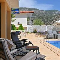Villa Dionysus — 17